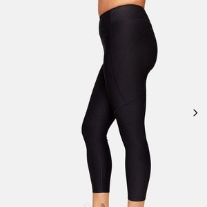 Outdoor Voices Warmup 3/4 Legging